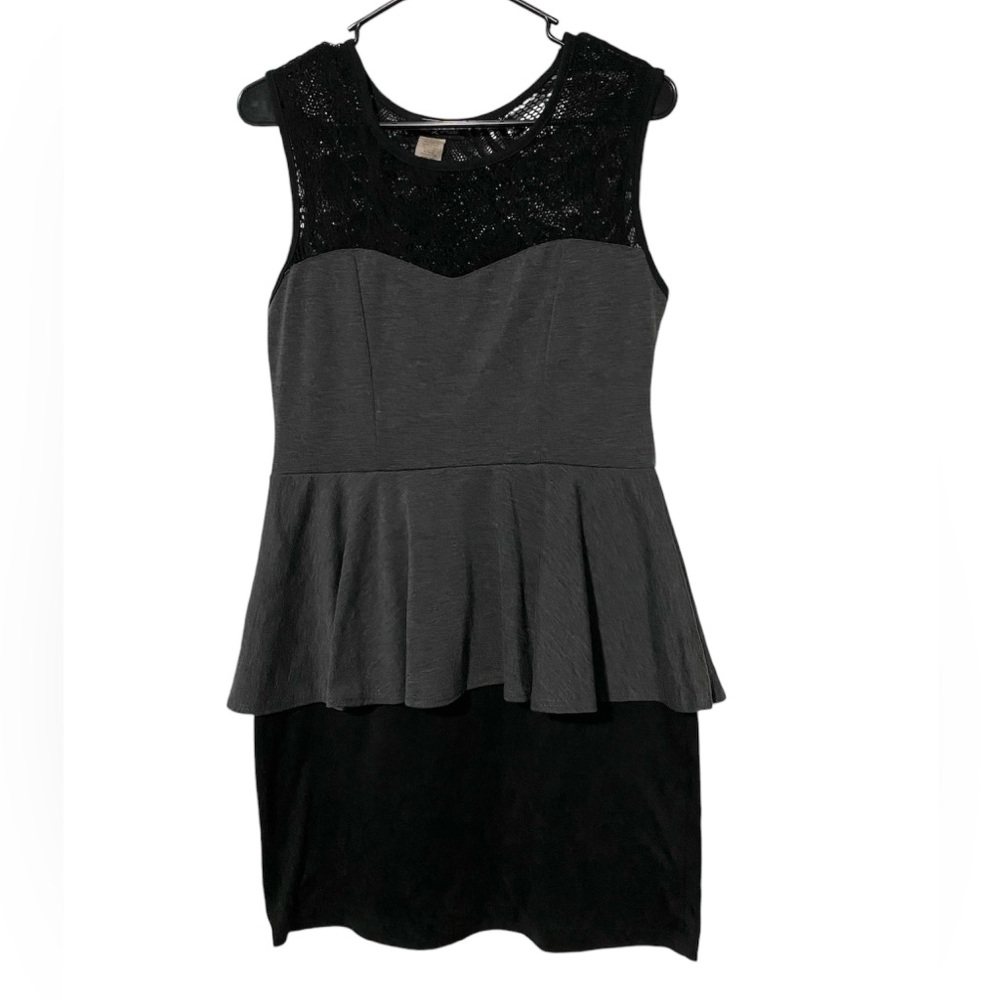 Heart 2 Heart Vintage Y2K Peplum Lace Mini Dress
